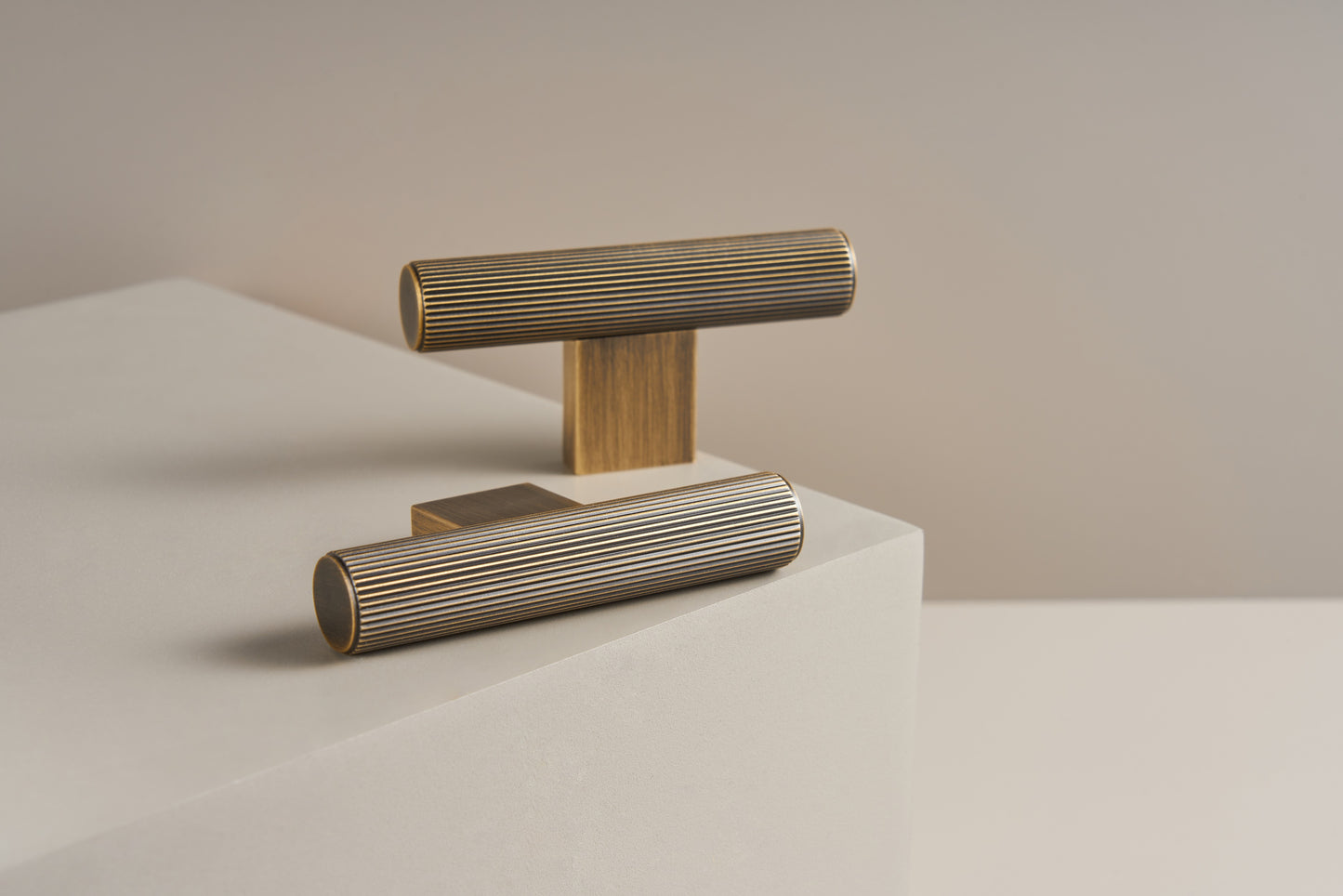 Linear  Solid Brass T-Bar Pull | Bronze