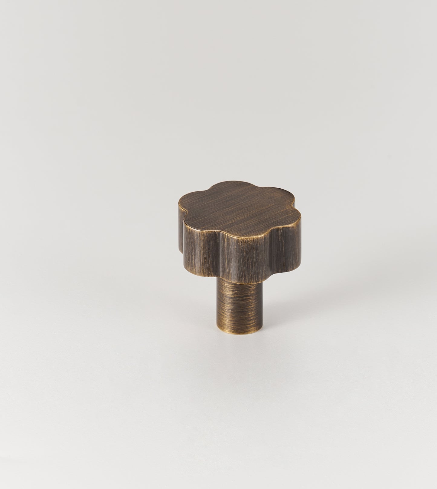 Flower Knob | Bronze