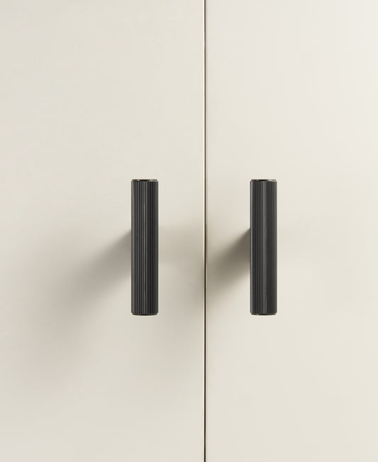 Linear  Solid Brass T-Bar Pull | Black