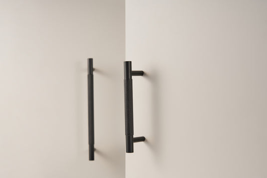 Knurled Handle | Black